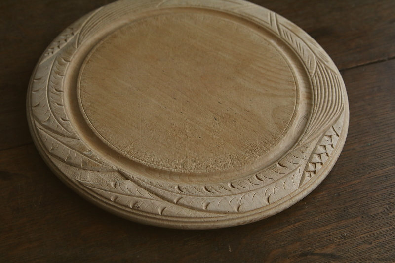 小麦の彫刻のブレッドボード　イギリス　アンティークストリュフ