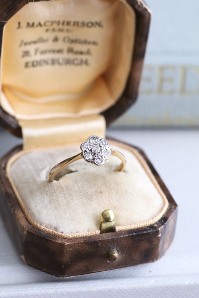 シングルカットダイヤモンドデイジーリング　イギリス　アンティークストリュフ 20260411