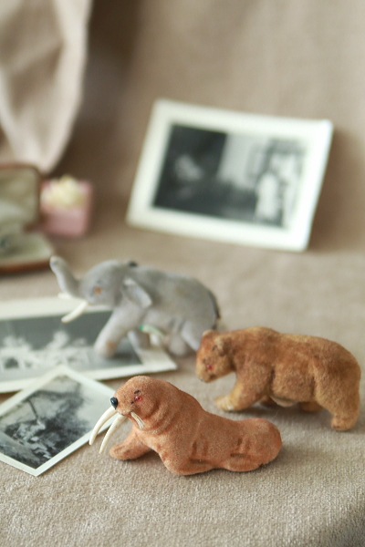 MaxCarlの動物シリーズ　ドイツ　アンティークストリュフ 20250527