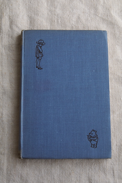 プー横丁にたった家 A.A.ミルン　くまのプーさん　THE HOUSE AT POOH CORNER　イギリス　アンティークストリュフ