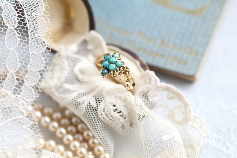 ヴィクトリアン　ターコイズ　クラスターリング　イギリス　アンティークストリュフ