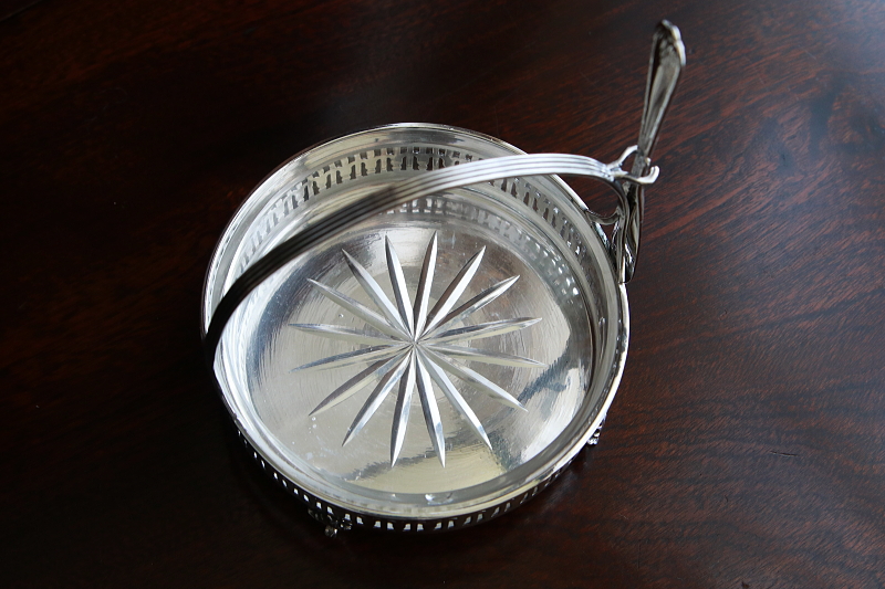 Mappin and Webb バターティッシュ&ナイフ　イギリス　アンティークストリュフ