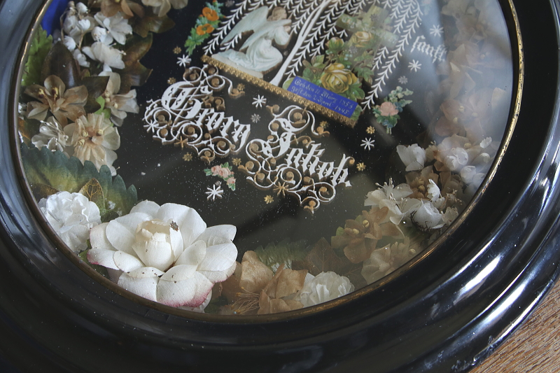 天使のメモリアルアートフレーム クロスターアルバイテン　天使　ドイツ・オーストリア アンティークストリュフ