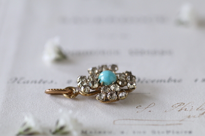 ターコイズアンドペースト　クロスペンダント　ヨーロッパ　アンティークストリュフ