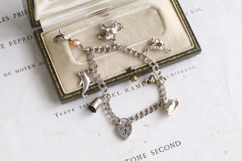 シルバーチャーム　チェーンブレスレット　イルカ　イギリス　アンティークストリュフ