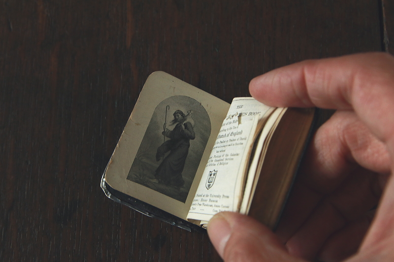 エンジェルズヘッズの銀装丁　コモンプレイヤー　聖公会　祈祷書　イギリス　アンティークストリュフ
