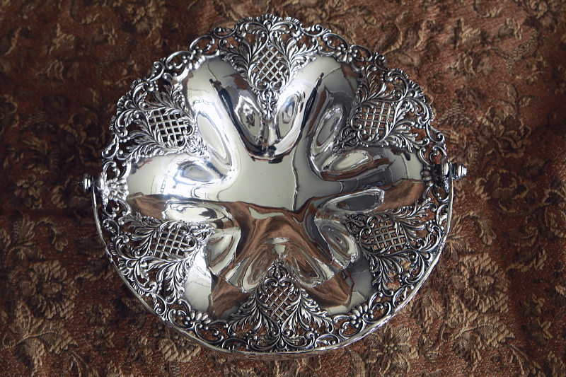 レースワークケーキバスケット　ヴィクトリアン　LEE & WIGFULL　イギリス　アンティークストリュフ