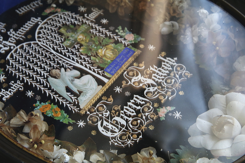 天使のメモリアルアートフレーム クロスターアルバイテン　天使　ドイツ・オーストリア アンティークストリュフ