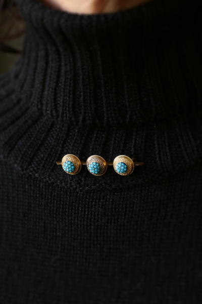 ヴィクトリアンターコイズバーブローチ　イギリス　アンティークストリュフ