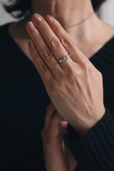 ダイヤモンドストライプリング　イギリス　アンティークストリュフ