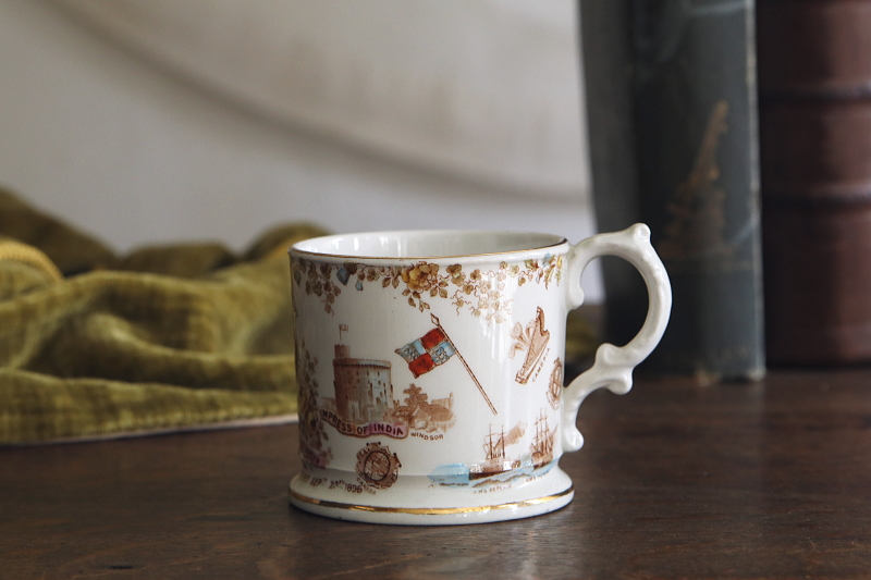 ヴィクトリア女王　ダイヤモンドジュビリーマグ　aynsley whiteleys イギリス　アンティークストリュフ