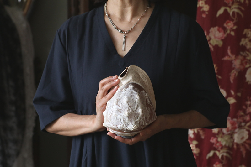 サードニクスシェルカメオのオブジェ　ランプシェード　イタリア　アンティークストリュフ