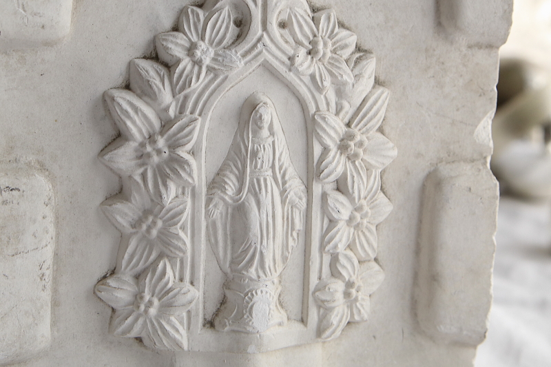 聖水盤の石膏型　聖母マリア　フランス　 アンティークストリュフ