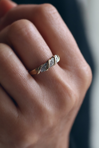 ダイヤモンドストライプリング　イギリス　アンティークストリュフ