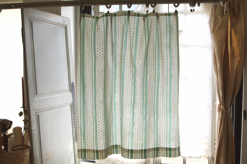 グリーンドット&ストライプカーテン　フランス アンティークストリュフ
