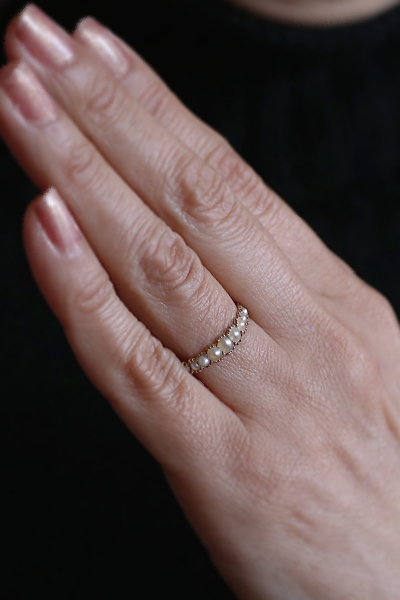 シードパールハーフエタニティリング　ヴィクトリアン　ジョージアンリング　指輪　アンティークジュエリー　イギリス　アンティークストリュフ 20251212