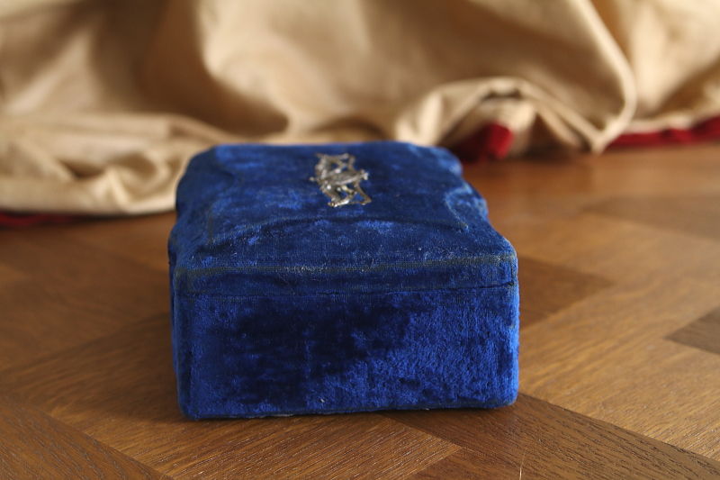 ブルーベルベット　ジュエリーボックス　フランス　アンティークストリュフ