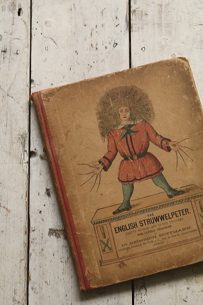 THE ENGLISH STRUWWELPETER ドイツ　イギリス　もじゃもじゃペーター　アンティークストリュフ 202602026