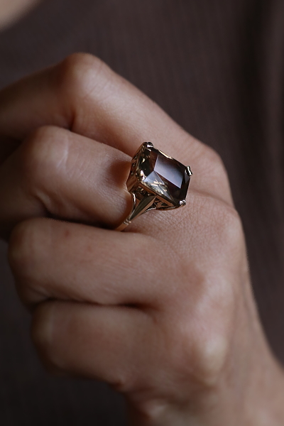 レクタングルスモーキークォーツリング　水晶　イギリス　アンティークストリュフ