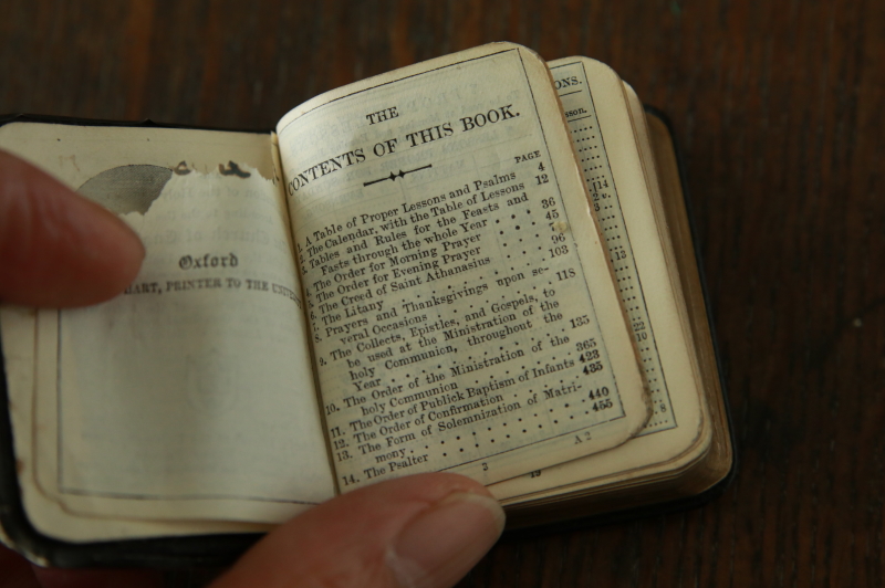 エンジェルズヘッズの銀装丁　コモンプレイヤー　聖公会　祈祷書　イギリス　アンティークストリュフ