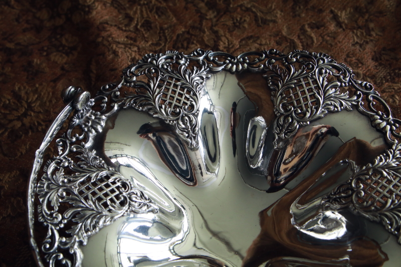 レースワークケーキバスケット　ヴィクトリアン　LEE & WIGFULL　イギリス　アンティークストリュフ