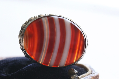 スコティッシュアゲートシルバーブローチ　スコットランド　アンティークストリュフ