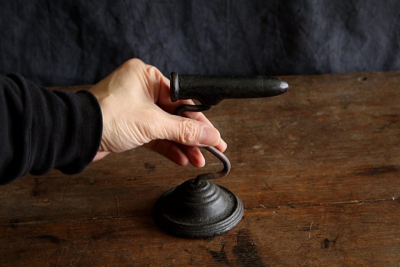 ヴィクトリアンタリーアイロン　ゴッファリングアイロン　イギリス　 アンティークストリュフ