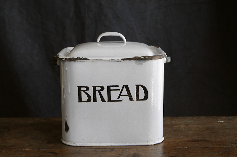 琺瑯ブレッドビン　レアスモールサイズ　イギリス　アンティークストリュフ