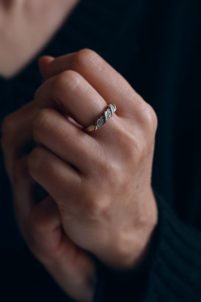 ダイヤモンドストライプリング　イギリス　アンティークストリュフ