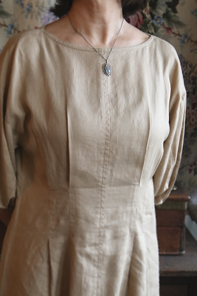 聖母子のミニアチュール　シルバーフィリグリーペンダント　イタリア　アンティークストリュフ