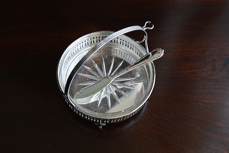 Mappin and Webb バターティッシュ&ナイフ　イギリス　アンティークストリュフ