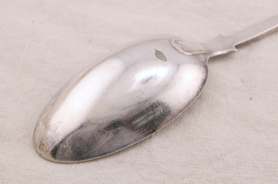 フィドルパターンのサービングスプーン　mappin and webb elkington 　イギリス　アンティークストリュフ