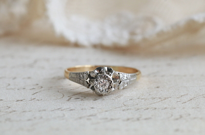 プラチナフェイス　ダイヤモンドソリテールリング　エンゲージ　婚約指輪　イギリス　アンティークストリュフ