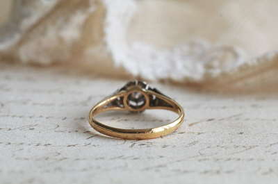 プラチナフェイス　ダイヤモンドソリテールリング　エンゲージ　婚約指輪　イギリス　アンティークストリュフ