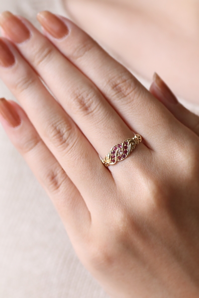 ローズカットダイヤモンドアンドルビー　ヴィクトリアンリング　イギリス アンティークストリュフ