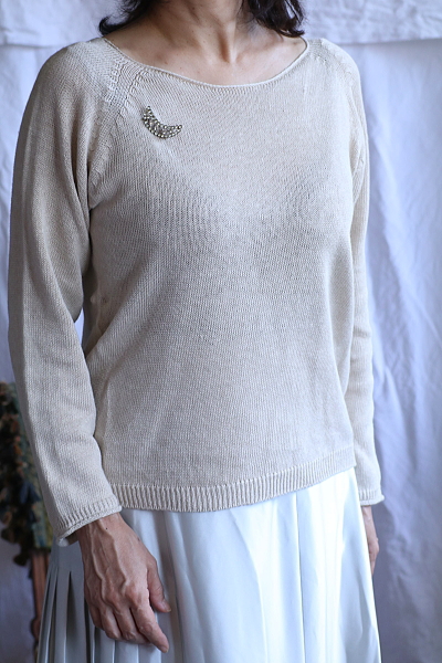 オールドペーストクレッセントブローチ　ヨーロッパ アンティークストリュフ