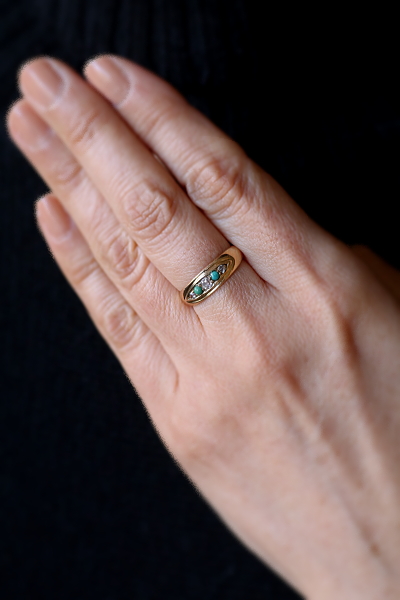 オールドマインカットダイヤ　ターコイズ　ジプシーリング　イギリス　アンティークストリュフ 202602019