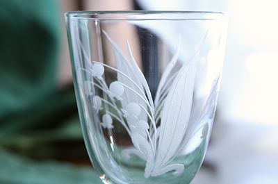 スズランのクリスタルシェリーグラス　イギリス　ヴィクトリアン アンティークストリュフ