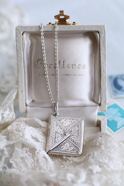 エドワーディアン　シルバースタンプケース　イギリス　アンティークストリュフ