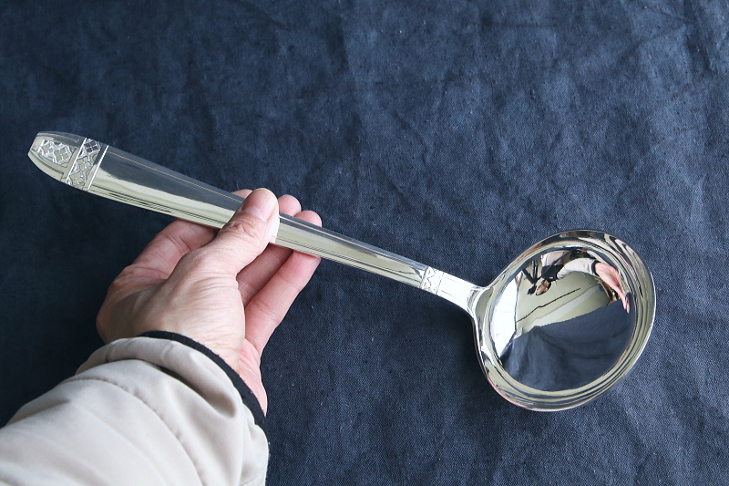 幾何学顧問のスープレードル　フランス　アンティークストリュフ 2026020304