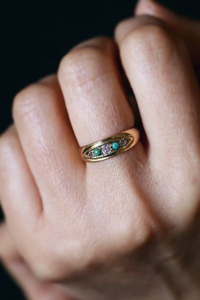 オールドマインカットダイヤ　ターコイズ　ジプシーリング　イギリス　アンティークストリュフ 202602019