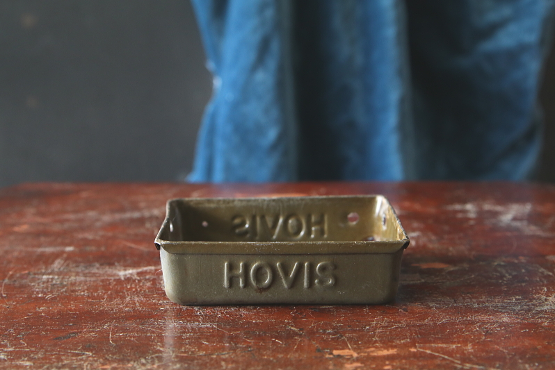 HOVIS　ヴィンテージローフティン　アンティークストリュフ