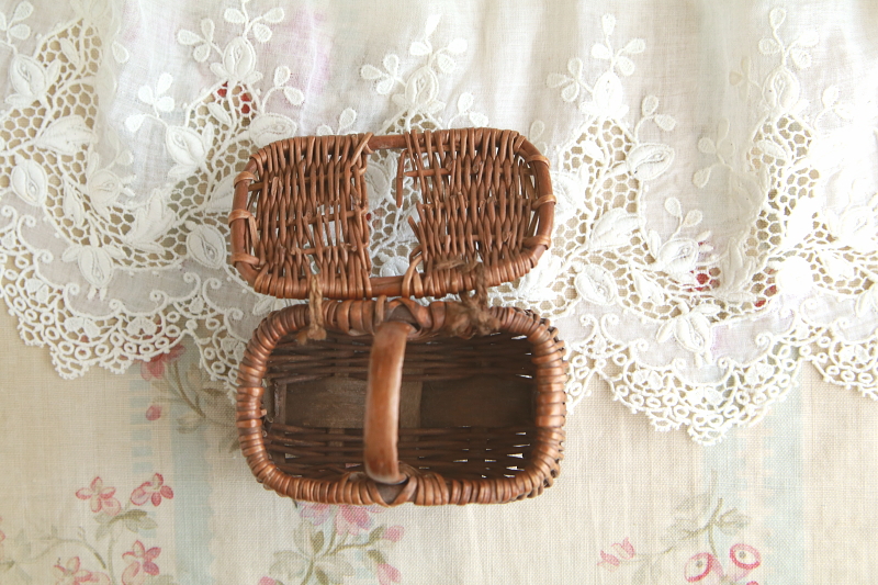 ドールズパニエ　ミニチュアハンパーバスケット　フランス　アンティークストリュフ