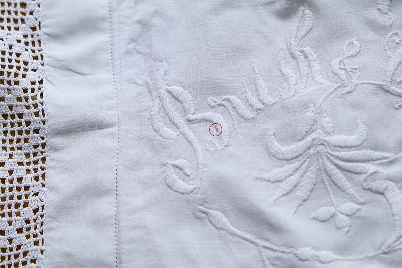 刺繍とクロッシェレース　ブラシ＆コームバッグ アンティークストリュフ