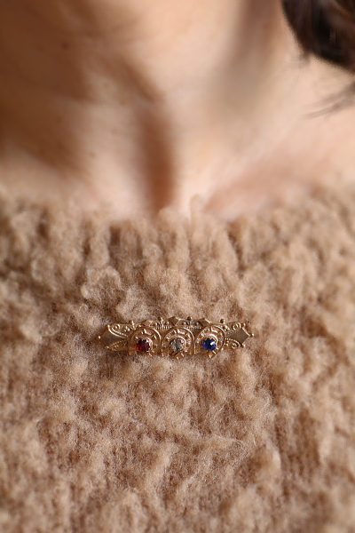 ホースシューアンドトリコロールペーストバーブローチ　ヨーロッパ アンティークストリュフ