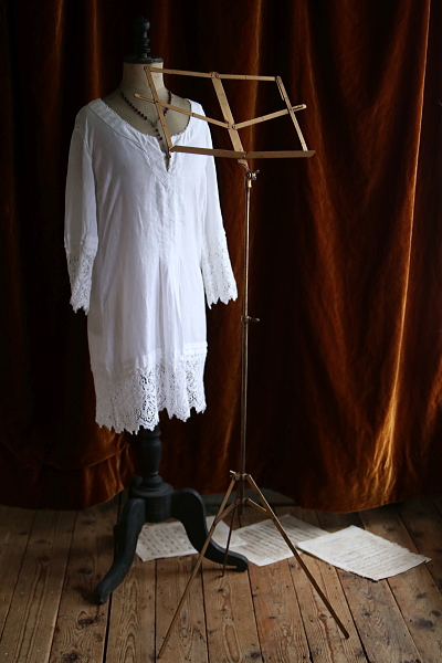 フォールディングミュージックスタンド　generation　イギリス