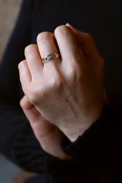 オールドマインカットダイヤ　ターコイズ　ジプシーリング　イギリス　アンティークストリュフ 202602019