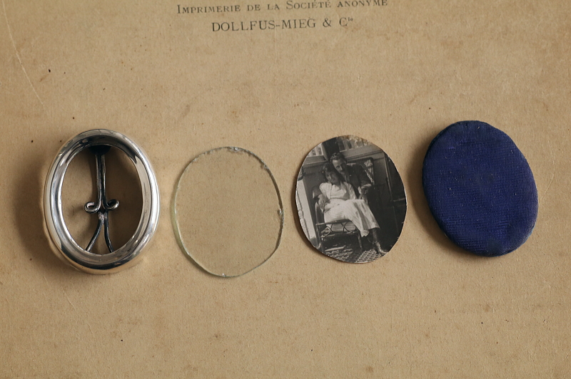 スターリングシルバー　ミニフォトスタンド　ヴィクトリアン　イギリス　アンティークストリュフ