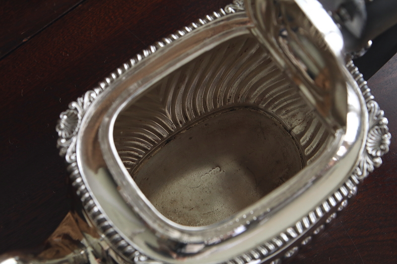 シェルパターン　ティー3点セット　イギリス　アンティークストリュフ