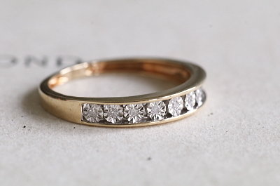 メレダイヤハーフエタニティリング　イギリス　アンティークストリュフ